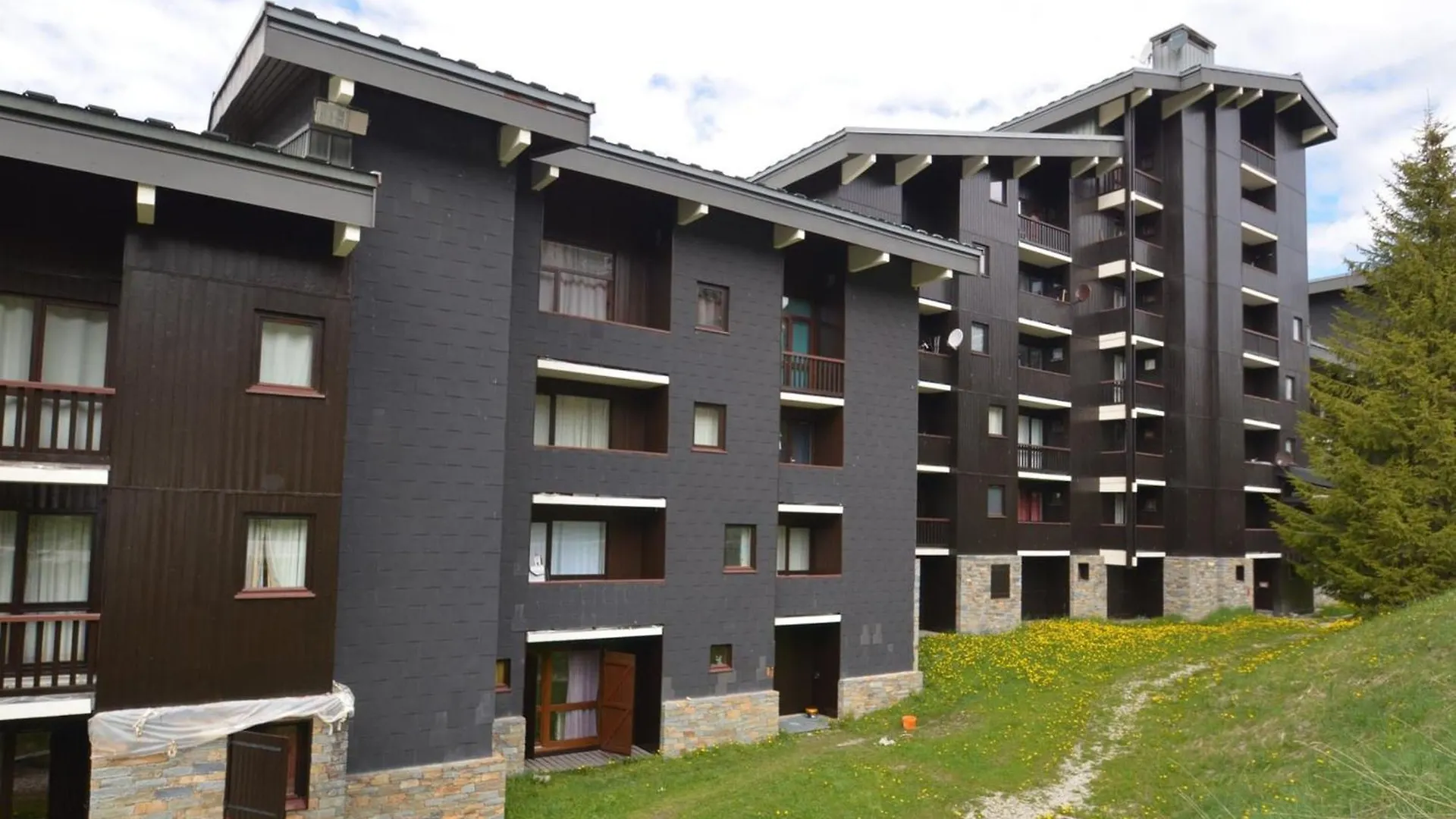 Apartment Appartement Economique 4 Pers Aux Menuires, 2 Pieces, Balcon, Casier A Skis - Fr-1-452-165 Saint-Martin-de-Belleville France